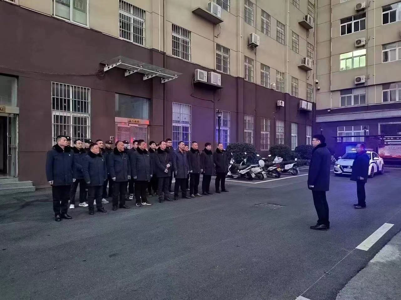 1.jpg 1.jpg